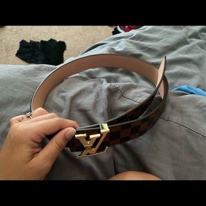 LOUIS VUITON BELT